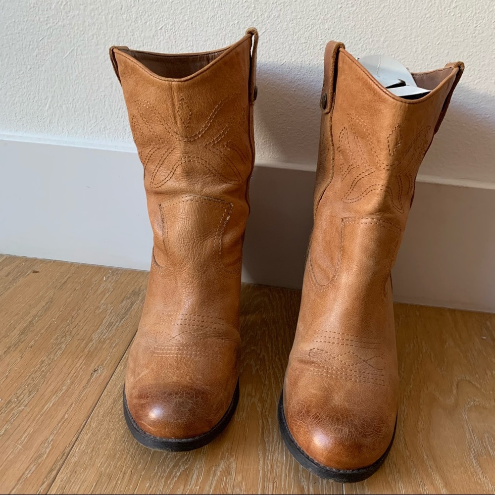 Vintage High Heeled Cowboy Boots